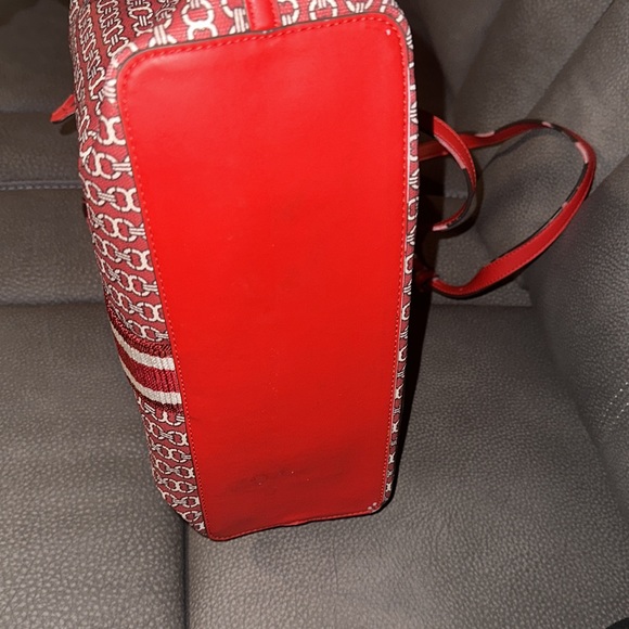 Tory Burch Purse - Picture 7 of 11